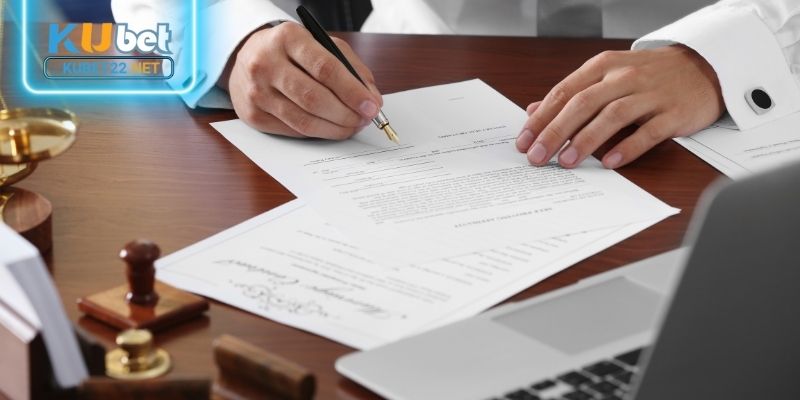 Đọc điều khoản điều kiện là quy trình bắt buộc